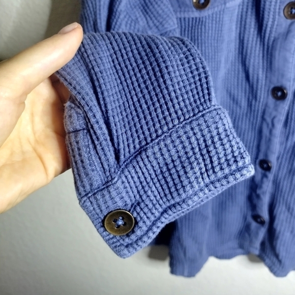 Soft surroundings waffle knit oversized button down shirt sz M - Picture 4 of 7